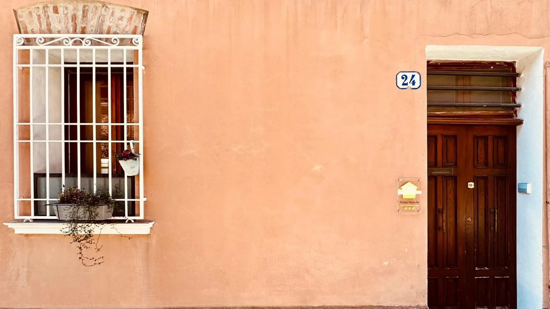 Principe Ranocchio - Casa Nel Centro Storico Apartment Ferrara